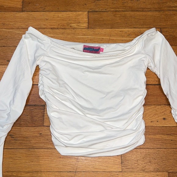 Edikted Corey Ruched Off Shoulder Long Sleeve Top, size XS - Picture 4 of 12